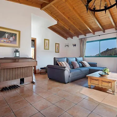 Tily Holiday home *